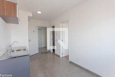 Sala/cozinha
 de apartamento para alugar com 1 quarto, 26m² em Jardim Santa Emilia, São Paulo