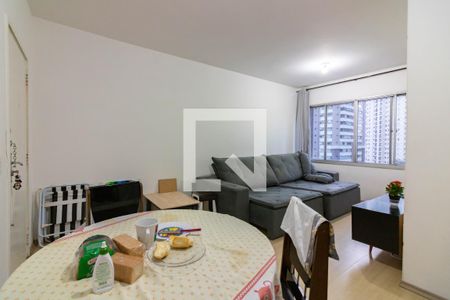 Sala  de apartamento para alugar com 3 quartos, 75m² em Cidade Monções, São Paulo