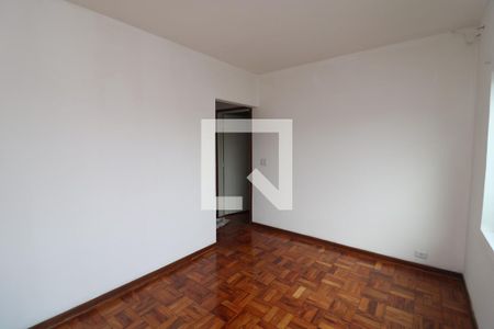 Sala de casa para alugar com 3 quartos, 130m² em Vila Olinda, São Paulo