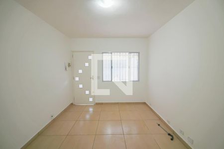 Sala de casa para alugar com 3 quartos, 110m² em Jardim Rizzo, São Paulo