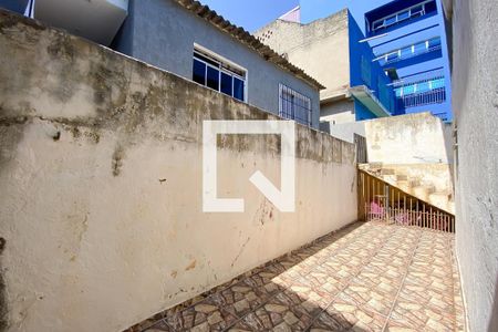 Área Externa de casa à venda com 4 quartos, 250m² em Santo Antônio, Osasco