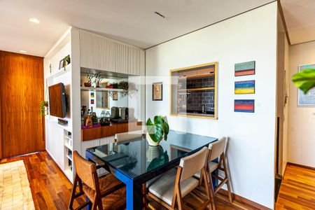 Sala de apartamento à venda com 2 quartos, 76m² em Vila Ipojuca, São Paulo