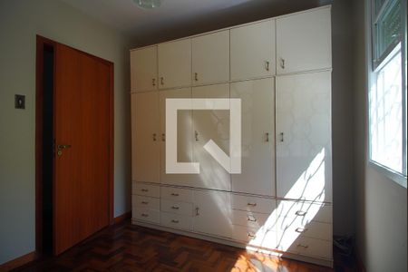 Quarto  1 de apartamento à venda com 2 quartos, 49m² em Santa Maria Goretti, Porto Alegre