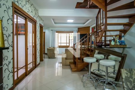 Sala de casa à venda com 5 quartos, 222m² em Ipanema, Porto Alegre