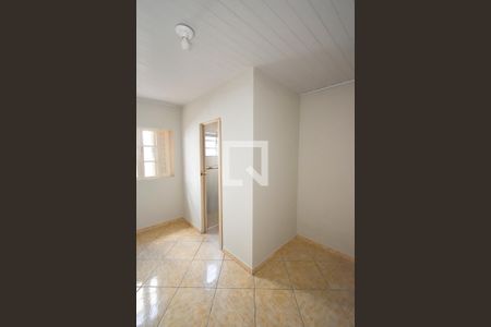 Suíte de casa para alugar com 2 quartos, 70m² em Jardim Brasil (zona Norte), São Paulo