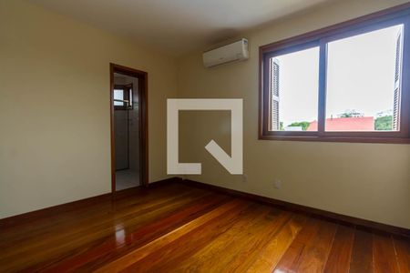 Quarto de apartamento à venda com 4 quartos, 263m² em Cristal, Porto Alegre