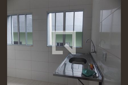 Cozinha de apartamento à venda com 2 quartos, 39m² em Parque Continental I, Guarulhos