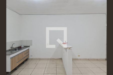 Sala/Cozinha de casa para alugar com 1 quarto, 52m² em Parque Continental I, Guarulhos