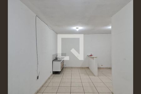 Sala/Cozinha de casa para alugar com 1 quarto, 52m² em Parque Continental I, Guarulhos