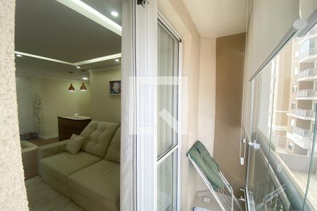 Varanda de apartamento à venda com 2 quartos, 52m² em Padroeira, Osasco