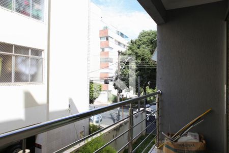 Varanda de apartamento para alugar com 3 quartos, 98m² em Castelo, Belo Horizonte