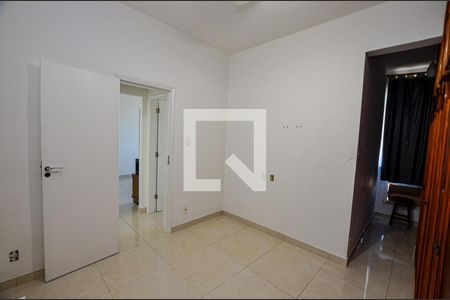 Quarto 2 de apartamento à venda com 2 quartos, 70m² em Fonseca, Niterói