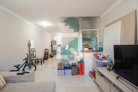 Sala  de casa à venda com 3 quartos, 195m² em Vila Santa Isabel, São Paulo
