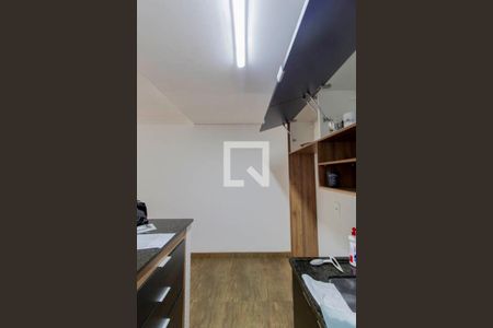 Sala e Cozinha Integrada de casa para alugar com 1 quarto, 68m² em Vila Santo Henrique, São Paulo