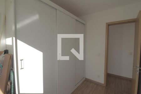 Quarto 1 de apartamento à venda com 3 quartos, 68m² em Jardim Carvalho, Porto Alegre