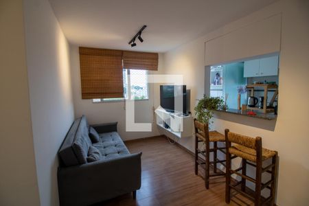 Sala  de apartamento para alugar com 2 quartos, 49m² em Fazenda Morumbi, São Paulo