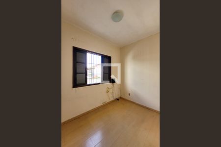 Quarto 1 de casa para alugar com 3 quartos, 125m² em Vila Moraes, São Paulo