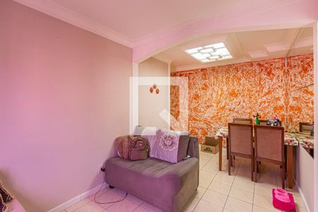 Sala de apartamento à venda com 2 quartos, 70m² em Cidade São Jorge, Santo André