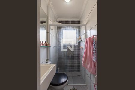 Apartamento à venda com 70m², 2 quartos e 1 vaga Apartamento à venda com 70m², 2 quartos e 1 vagaBanheiro