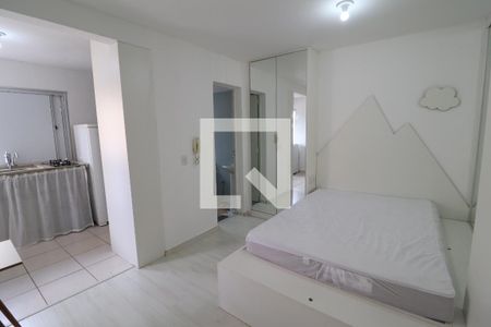 Quarto de apartamento para alugar com 1 quarto, 30m² em Jardim Patrícia, Uberlândia