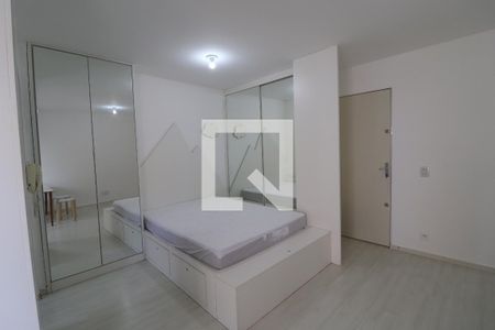 Quarto de apartamento para alugar com 1 quarto, 30m² em Jardim Patrícia, Uberlândia