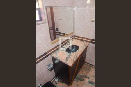 Apartamento à venda com 200m², 4 quartos e 1 vaga Apartamento à venda com 200m², 4 quartos e 1 vagaBanheiro 1