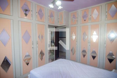 Apartamento à venda com 200m², 4 quartos e 1 vaga Apartamento à venda com 200m², 4 quartos e 1 vagaQuarto 4