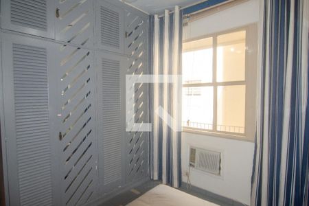Apartamento à venda com 200m², 4 quartos e 1 vaga Apartamento à venda com 200m², 4 quartos e 1 vagaQuarto 1