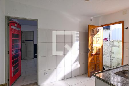 Sala/Cozinha de casa para alugar com 1 quarto, 35m² em Vila Santo Estéfano, São Paulo