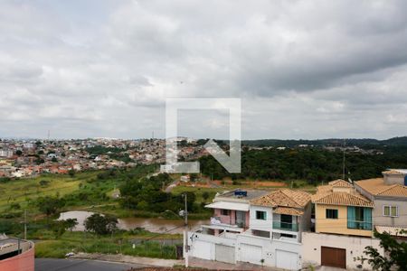 Vista de apartamento à venda com 2 quartos, 80m² em Nacional, Contagem