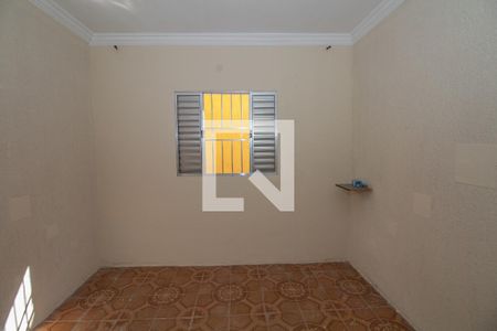 Quarto 1 de casa para alugar com 3 quartos, 80m² em Jardim Iva, São Paulo