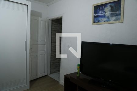 Quarto 2 de casa à venda com 2 quartos, 250m² em Vila Picinin, São Paulo