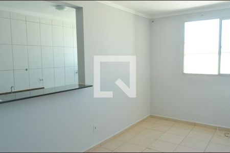 Sala de apartamento à venda com 3 quartos, 58m² em Jardim Marcia, Campinas