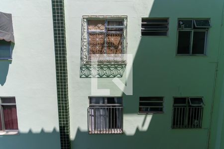 Quarto 1 - Vista de apartamento para alugar com 2 quartos, 50m² em Inhaúma, Rio de Janeiro