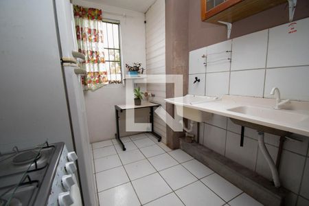 Cozinha  de apartamento para alugar com 2 quartos, 55m² em São Miguel, São Leopoldo