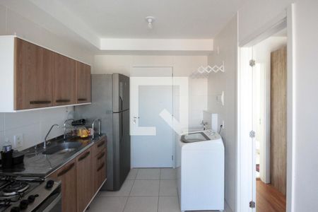 Cozinha e Área de Serviço de apartamento para alugar com 1 quarto, 31m² em Vila Ema, São Paulo