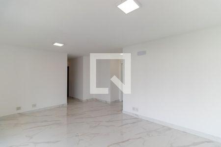 Apartamento para alugar com 230m², 4 quartos e 2 vagasSala