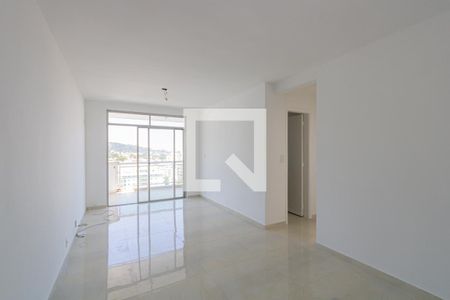 Sala de apartamento para alugar com 2 quartos, 79m² em Jacarepaguá, Rio de Janeiro