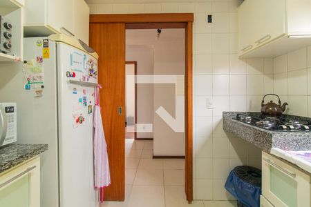 Cozinha de apartamento à venda com 3 quartos, 75m² em Medianeira, Porto Alegre