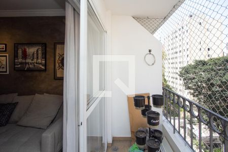 Varanda  de apartamento para alugar com 2 quartos, 61m² em Vila Uberabinha, São Paulo