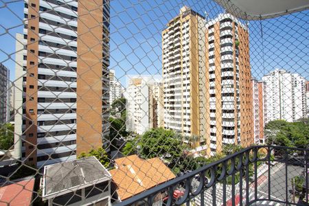 Vista de apartamento para alugar com 2 quartos, 61m² em Vila Uberabinha, São Paulo