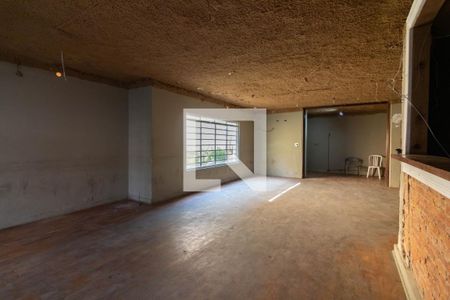 Casa para alugar com 350m², 4 quartos e 3 vagasSala