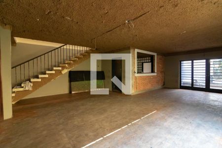 Casa para alugar com 350m², 4 quartos e 3 vagasSala