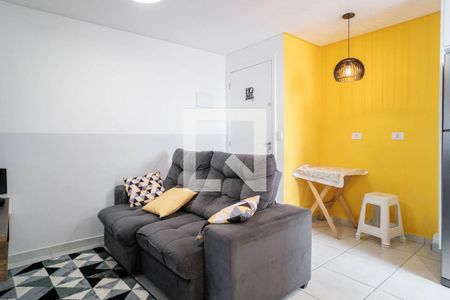 Sala de apartamento para alugar com 2 quartos, 35m² em Parque Císper, São Paulo