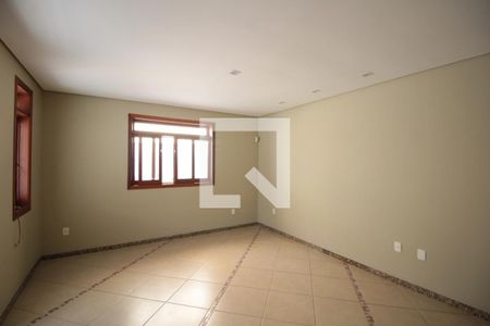 Sala de casa à venda com 3 quartos, 525m² em Céu Azul, Belo Horizonte