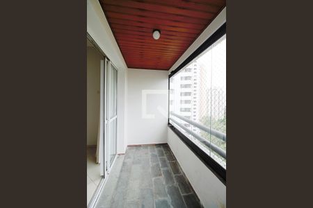 Varanda da Sala de apartamento à venda com 3 quartos, 231m² em Real Parque, São Paulo