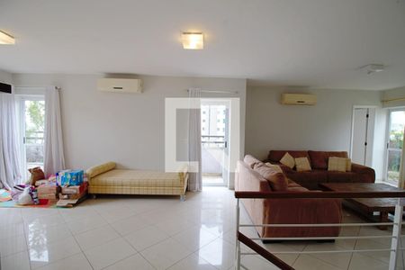 Sala 2  de apartamento à venda com 3 quartos, 231m² em Real Parque, São Paulo