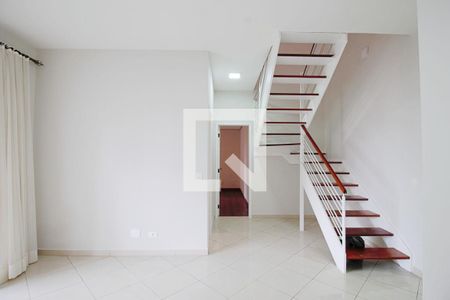 Sala de apartamento à venda com 3 quartos, 231m² em Real Parque, São Paulo