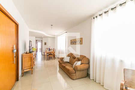 Sala de apartamento à venda com 4 quartos, 147m² em São José, Belo Horizonte