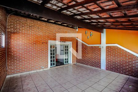 Varanda de casa à venda com 3 quartos, 125m² em Jardim Maria Rosa, Taboão da Serra